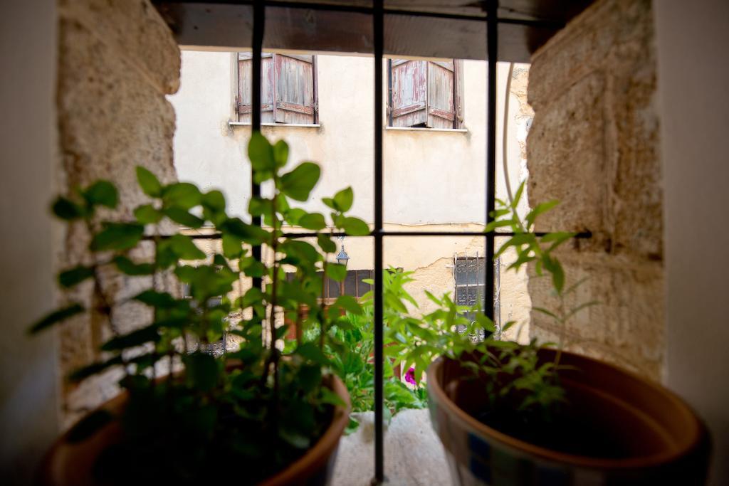 Katerina Traditional Rooms Chania  Quarto foto